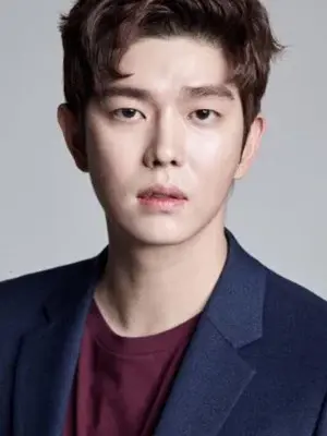 Yoon Kyun Sang