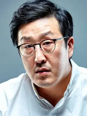 Hyun Bong Sik