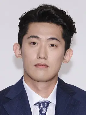 Min Jin Woong