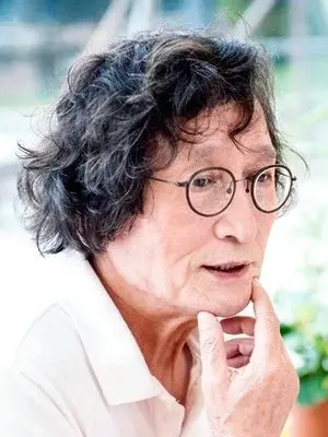 Chung Ji Young