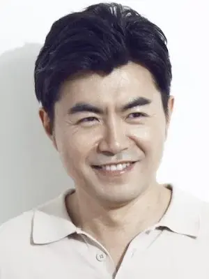 Lee Myung Woo